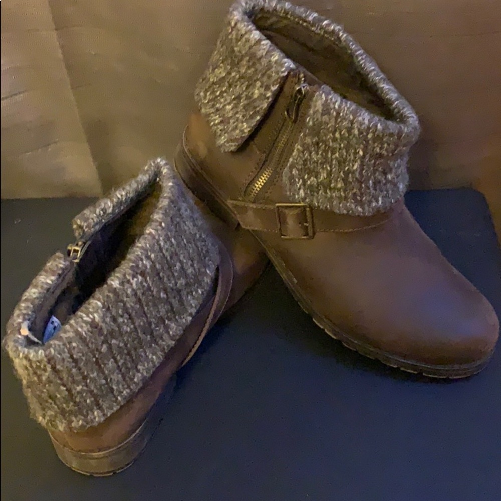 Rocket dog booties